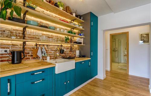 virtuve, Gorgeous Home In Gornji Muc in Gizdavac