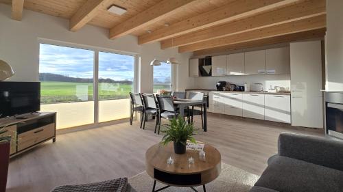 Ferienhaus Sonnenwiese mit Kamin & Meerblick