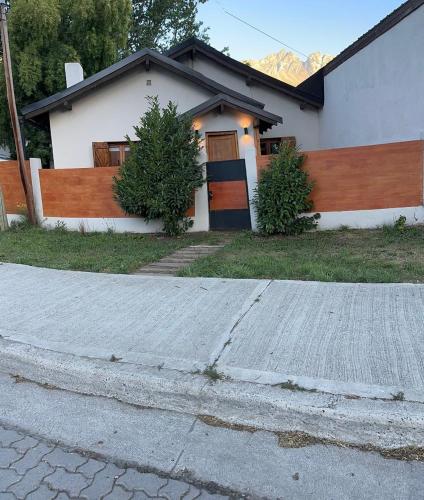 Casa Líbano, El Bolsón (foto 3)