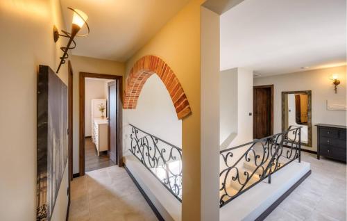 Viesnīcas āriene, Amazing Home In Drace in Sreser