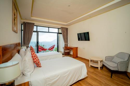 room detail thumbnail 0