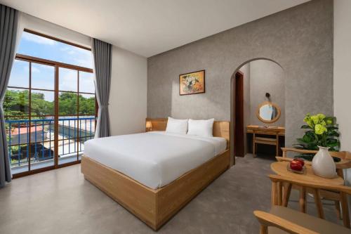 MAY HOMESTAY Villa - image 3