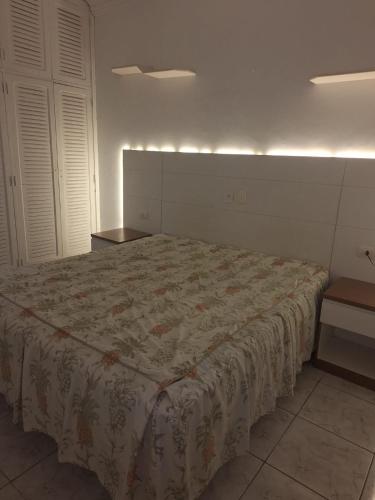 Hostel Uni Guaruja in กวารุจ้า