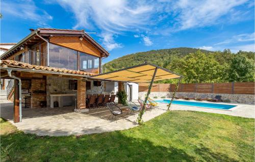 Viesnīcas āriene, Luxurious Home In Lisac in Lisac