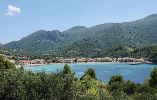 pludmale, Beautiful Apartment In Zuljana With Wifi in Zuljana