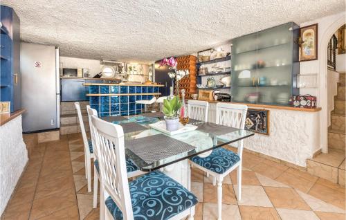 Stunning Home In Rogoznica With Sauna, Rogoznica (photo 9)