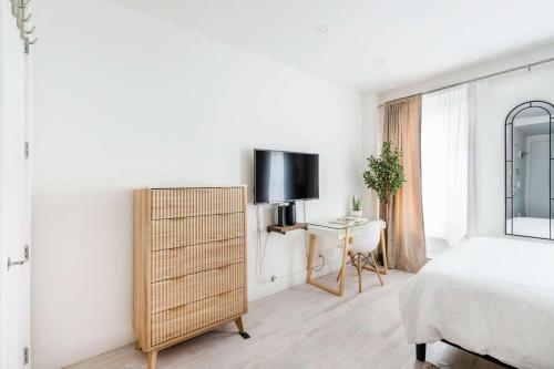 1597-4 Brand new Studio Prime UES W&D walk to C park, New York (Foto 10)