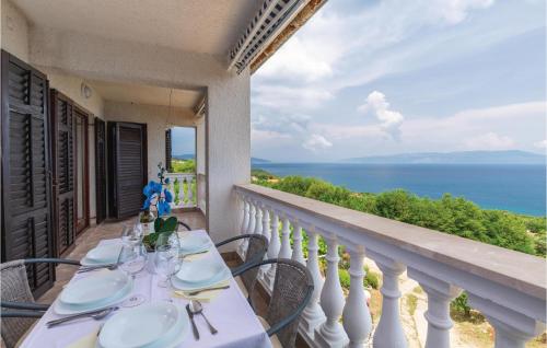 Erkély/terasz, Apartment Labin 22 With Outdoor Swimmingpool in Ravni