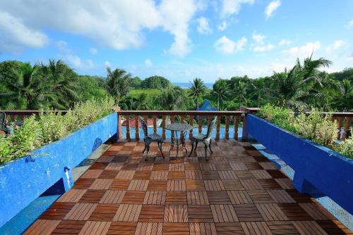 Terraza/balcón, Airai Water Paradise Hotel & Spa in Airai