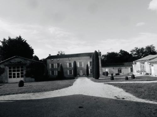 Au clos des hirondelles chambre d'hôte Deux-Sèvres