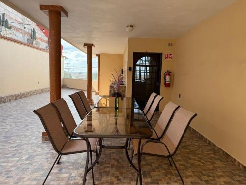 Iekārtas, Casa La Gladiola para 8 personas con terraza, Asador y WiFi in Cadereyta de Montes