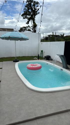 Casa Sofisticada com Piscina