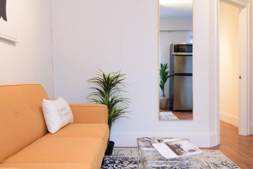 69-5D Winter Getaway Stylish Lower East Side 1BR Apt, New York (Foto 10)