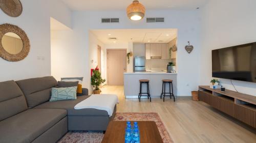 2bhk Dream Yas Island Staycation - F1 Circuit