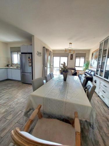 Cuina, Tzfat, best location! in Safed