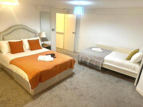 Central London Private Bedrooms in Finsbury Park Station 2