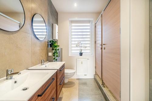 ケンジェジン＝コジレ Hostel PW INVEST HOME ホテル スイート