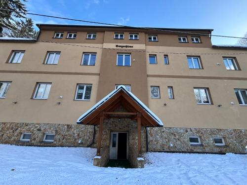 外部景觀, Apartmán Bergschloss 3kk (Apartman Bergschloss 3kk) in 羅基尼茨納德傑茨羅