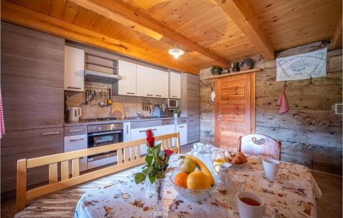 廚房, Awesome Home In Donja Stubica in 唐亞斯圖比卡