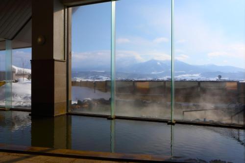 富良野拉漁村酒店 (Furano La Terre) near Zerubu之丘・亞斗夢之丘
