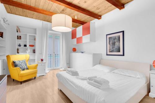 The house of via muratori 6, Milano