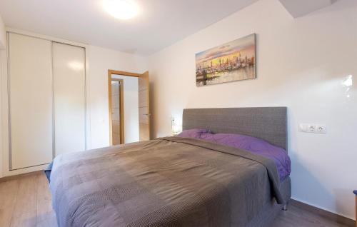 Three-Bedroom Apartment image 4