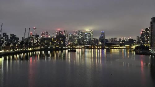 London City Airport home 4 U, Лондон