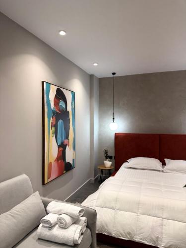 One-Bedroom Apartment image 1