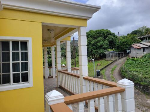 Terraza/balcón, Spring View Apartment in Arnos Vale