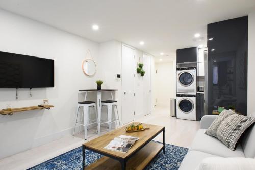 75-2C Furnished 1BR W&D Elev WD Central park, New York (fotografie 3)