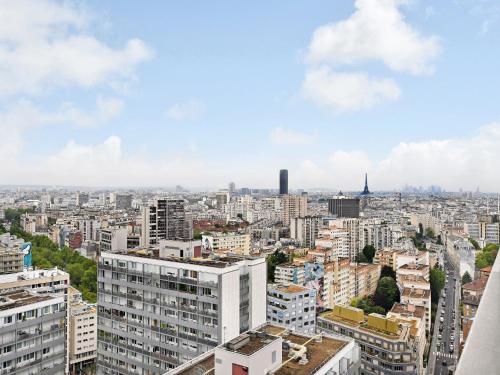 Bright studio with balcony - 2P- Eiffel Tower view - image 9