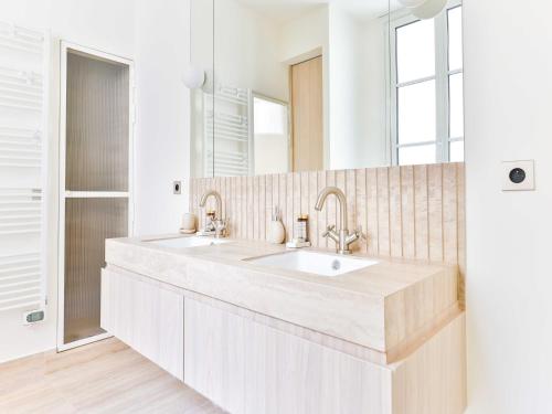 Splendid apt-Saint-Germain-des-Prés-Mobility lease - main image