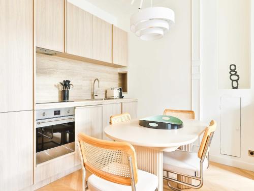 Splendid apt-Saint-Germain-des-Prés-Mobility lease - image 9