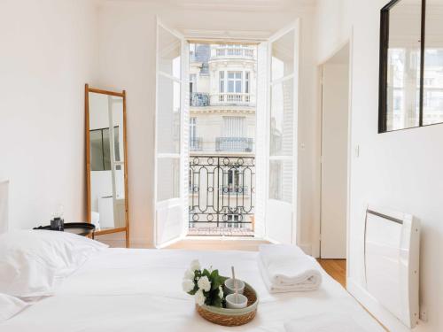 Flat with balcony 1BDR 2P - Batignolles - image 7