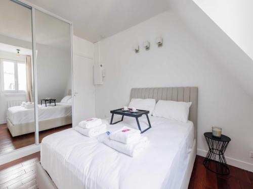 Cozy studio 2P - Champs-Elysées Arc de Triomphe - Lease Mobility, Paris (photo 10)