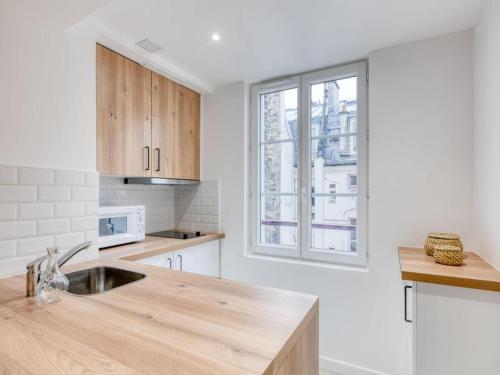 Flat COSY - RIVOLI SAINT-PAUL - Mobility lease - image 6