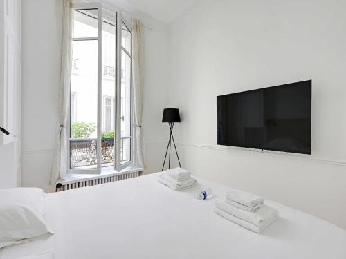 Elegant appt 3BDR 5P - Arc de Triomphe Porte Maillot - image 5