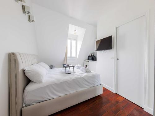 Cozy studio 2P - Champs-Elysées Arc de Triomphe - Lease Mobility, Paris (photo 5)