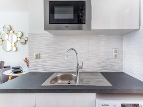 Charming flat -1BDR 2P- Batignolles - image 2