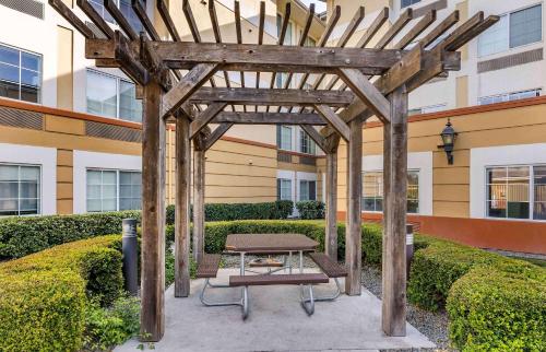 Extended Stay America Premier Suites - San Jose - Airport - image 9