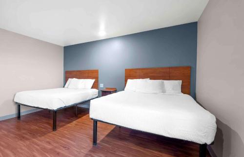 WoodSpring Suites Colorado Springs - image 7