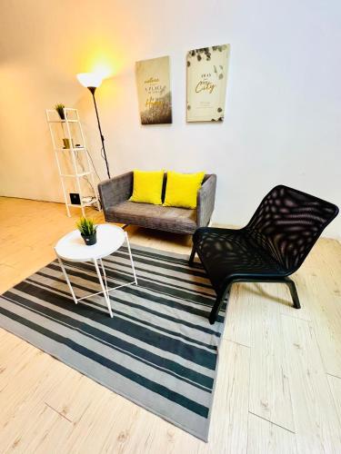 OCEAN-VIEW STUDIO#2 for 2Pax -9Min to PasarPayang-MayangMall-Drawbridge in Batu Burok