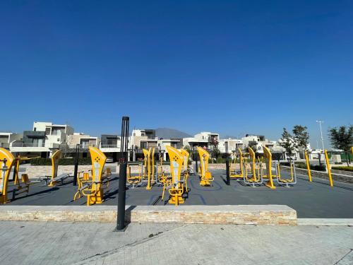 Spēļu laukums, Casa súper Equipada Cumbres Dominio (Casa super Equipada Cumbres Dominio) in Santa Catarina (Nuevo Leon)