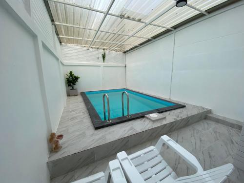 Swimming pool, Stay Urban near Wat Khao Noi