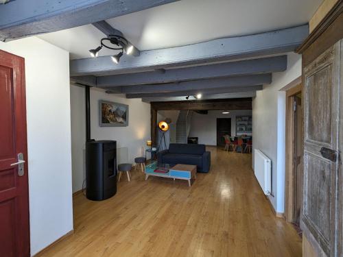 Gîte rénové à Mauvages avec jardin, BBQ et WIFI - FR-1-585-167 (Gite renove a Mauvages avec jardin, BBQ et WIFI - FR-1-585-167) in Mauvages