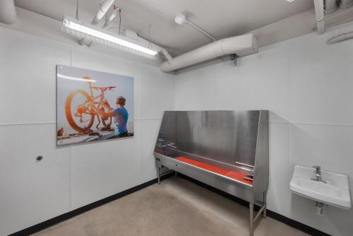 Boutique 1BR near Convention Center - Pool,Htub,Gym Boutique 1BR near Convention Center - Pool,Htub,Gym