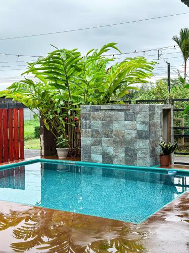 MaBri Arenal Home - image 3