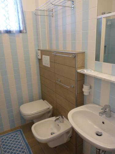 Quadruple Room with Sea View