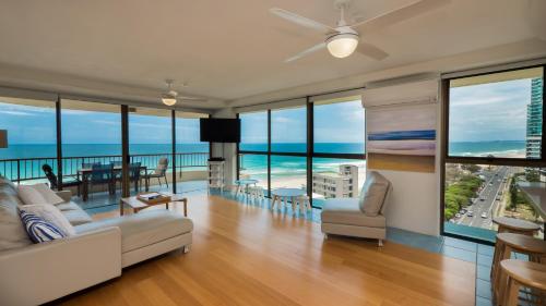المرافق, Norfolk Luxury Beachfront Apartments in ماين بيتش
