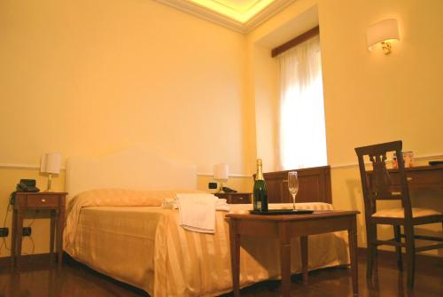 Ludovisi Luxury Rooms - image 9